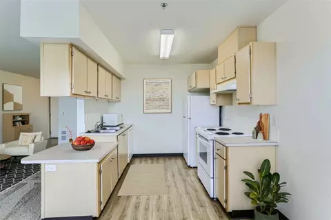 812 SE 136th Ave #C028, Vancouver, WA 98683