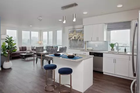411 Baker Blvd #315, Tukwila, WA 98188