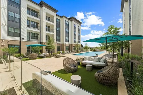 7163 Union Park Ln #5204, Austin, TX 78744