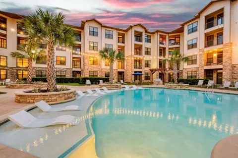 1901 Waterside Village Dr #1-205, Richmond, TX 77407