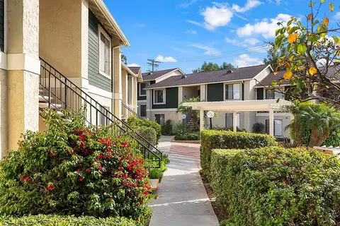 454 Requeza St #117A, Encinitas, CA 92024
