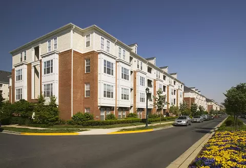 105 King Farm Blvd #F205, Rockville, MD 20850