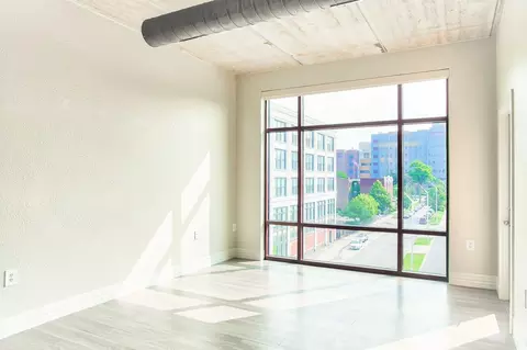 4501 Woodward Ave #325, Detroit, MI 48201