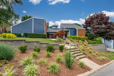 100 Stephanie Dr #14J, Cary, NC 27511