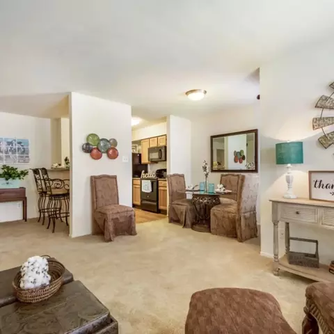4900 Joe Ramsey Blvd E #3-305, Greenville, TX 75401
