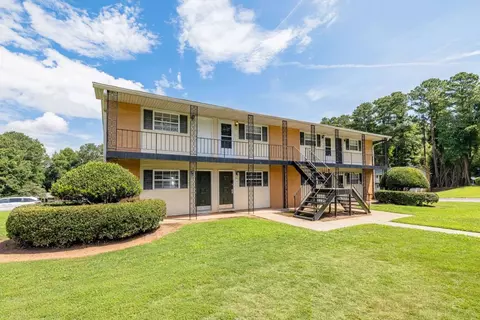5100 Highpoint Road 83 #27, Union City, GA 30291