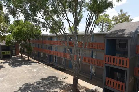 8701 Hammerly Blvd #9-933, Houston, TX 77080