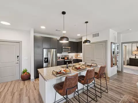 301 Mercedes St #006-6303, Benbrook, TX 76126