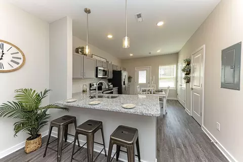 2875 Trough Springs Rd #910, Clarksville, TN 37043