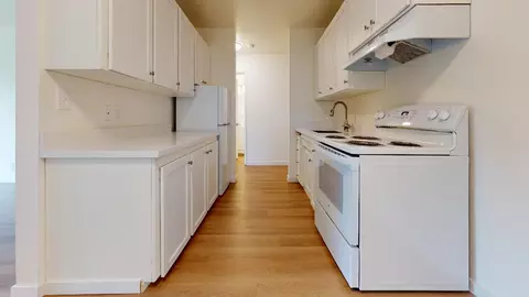520 Summit Ave E #102, Seattle, WA 98102
