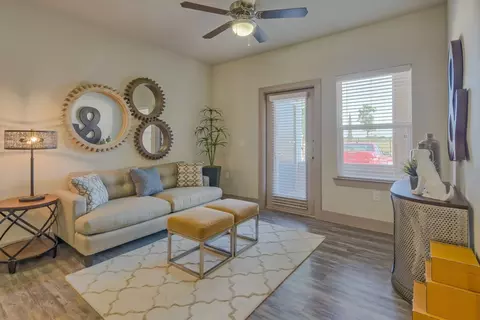 2300 S Lamesa Rd #721, Midland, TX 79701