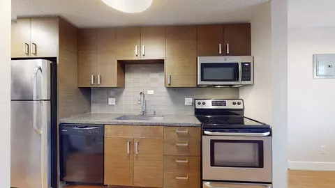 1202 Logan St #205, Denver, CO 80203