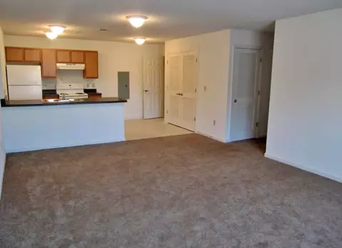2881 Lamar Ave #2830-201, Memphis, TN 38114
