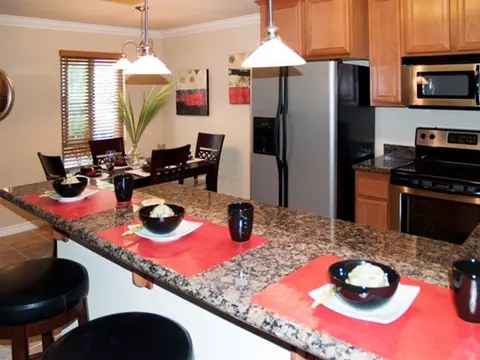 3700 Q St, Bakersfield, CA 93301