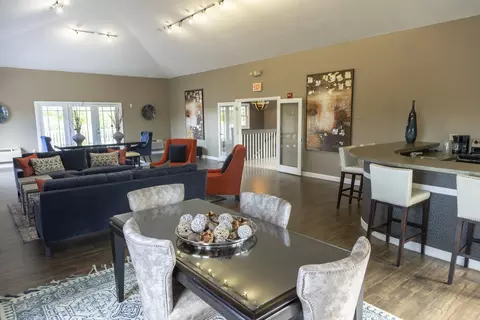 1 Forest Ridge Rd #FW080318, Derry, NH 03038