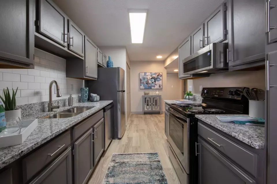  6200 Rime Village Dr NW #6-202, Huntsville, AL 35806 photo 1