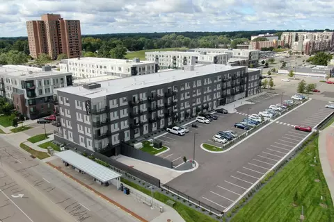 1801 American Blvd W #101, Bloomington, MN 55431