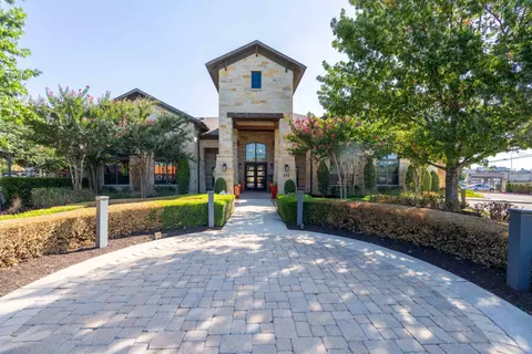 650 Louis Henna Blvd #04103, Round Rock, TX 78664