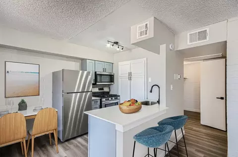 4728 N 15th St #89, Phoenix, AZ 85014