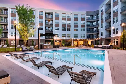 3100 Commerce Ave NW #325, Duluth, GA 30096