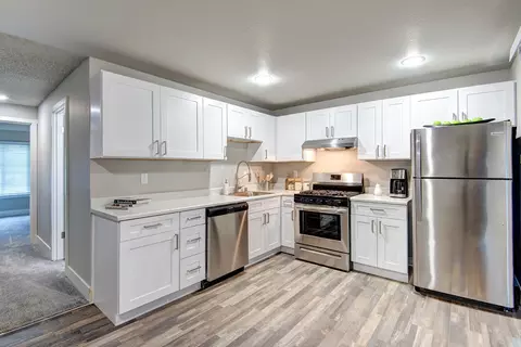 8200 Bridgeport Way SW #8104H, Lakewood, WA 98499