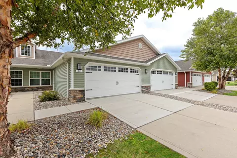 25400 Fort Meigs Rd #8, Perrysburg, OH 43551