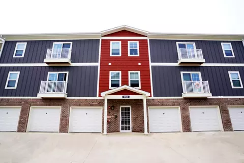 5495 Coventry Ln #5487-103, Fort Wayne, IN 46804