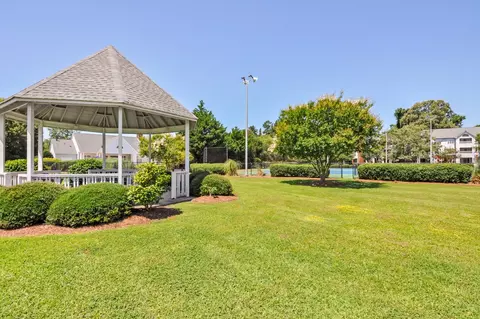 701 Treybrooke Cir #1305, Greenville, NC 27834