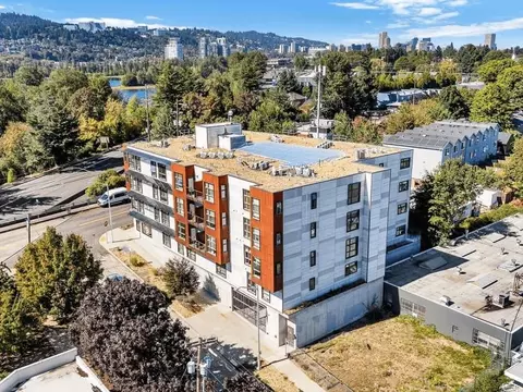 4780 SE Milwaukie Ave #103, Portland, OR 97202