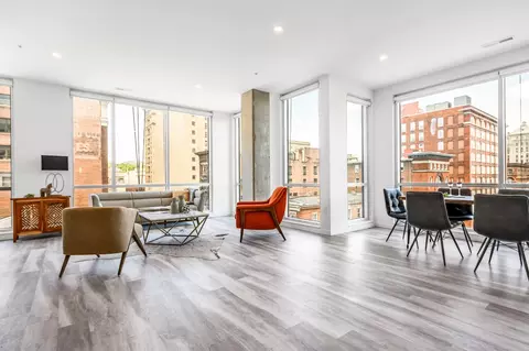 721 Main St #404, Cincinnati, OH 45202