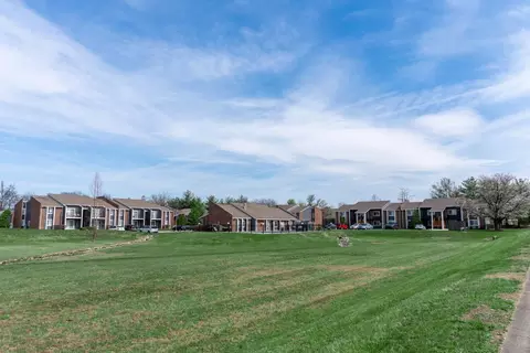 7500 Beechview Way #7401A-8, Louisville, KY 40219
