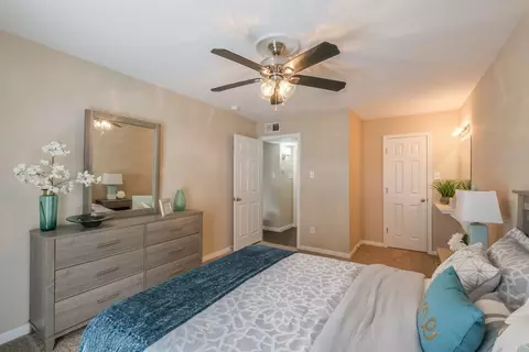 5900 N Braeswood Blvd #10-163, Houston, TX 77074