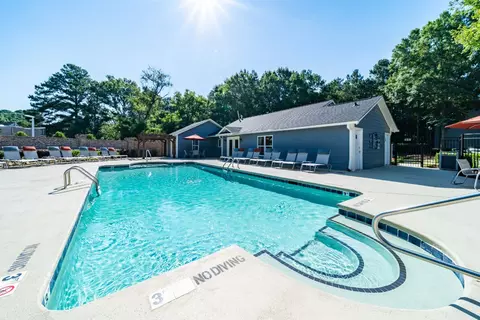 231 Calibre Chase Dr #107, Raleigh, NC 27609