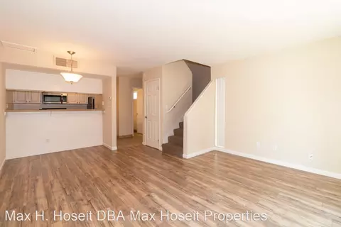 5243 Winding Way #32, Carmichael, CA 95608