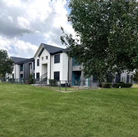 6195 N Major Dr #10-1009, Beaumont, TX 77713