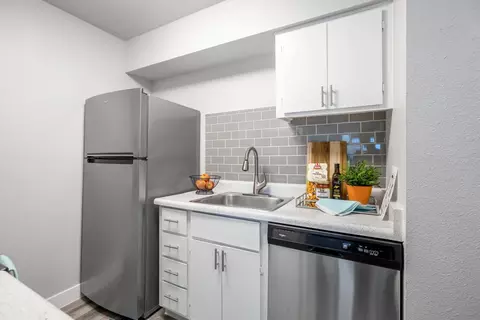 2222 W Beardsley Rd #2125, Phoenix, AZ 85027
