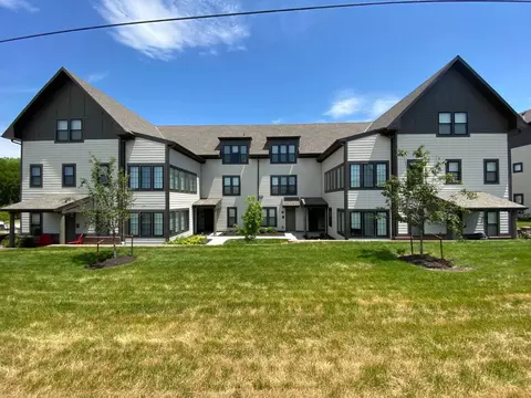 13178 Lincoln Rd UNIT 101, Papillion, NE 68128