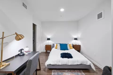 5601 22nd Ave NW #511, Seattle, WA 98107