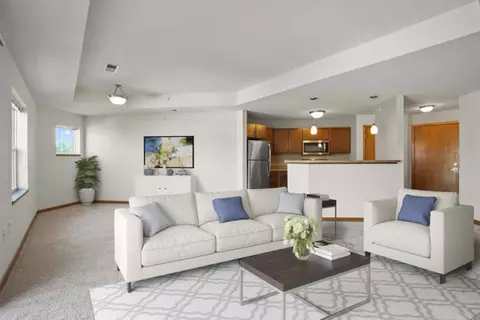 6853 Littlemore Dr #6835-214, Madison, WI 53718