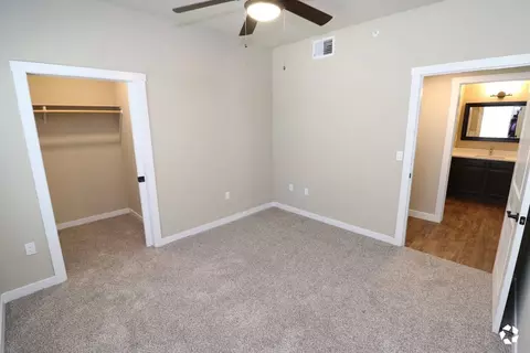 780 W Cherry Ln #131, Carlsbad, NM 88220 | 22 Photos - Movoto