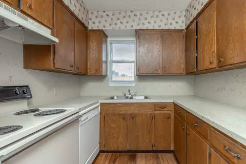 3608 S 31st St #1-27, Temple, TX 76502
