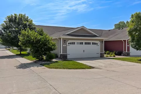 314 Foxtail Dr #514, Pataskala, OH 43062