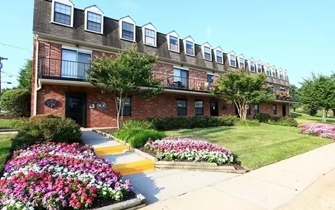 2349 Perring Manor Rd #PM-2419, Baltimore, MD 21234