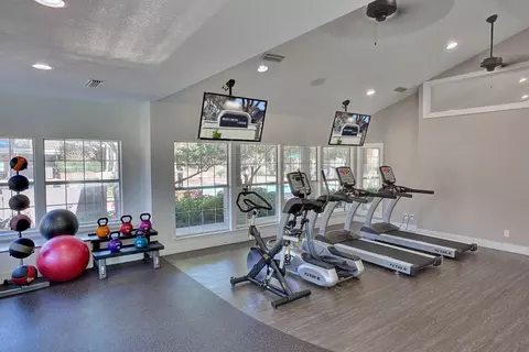 1130 Bear Creek Pkwy #1202, Euless, TX 76039
