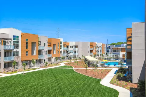 2205 Natomas Park Dr #7302, Sacramento, CA 95833