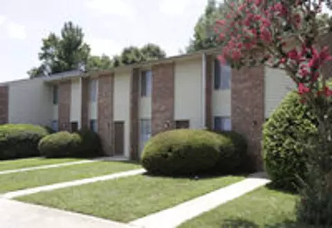 200 Saluda River Rd #17B, Columbia, SC 29210