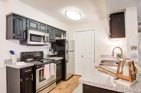 3251 Overton Rd #3705, Birmingham, AL 35243