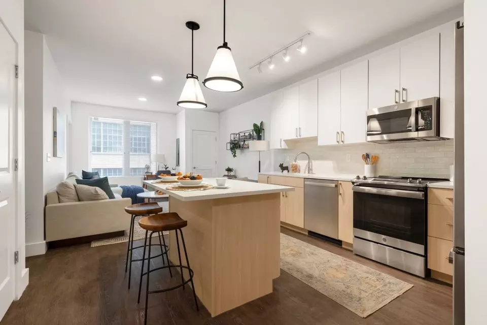 1306 Callowhill St #514, Philadelphia, PA 19123 photo 2