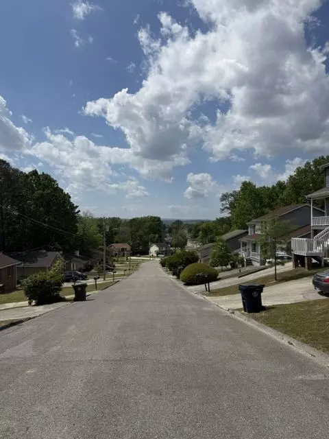 6901-6961 Glen Errol Way #J7, Chattanooga, TN 37412