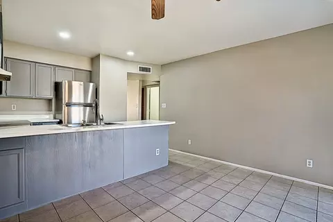 205 W Mckellips Rd #18, Mesa, AZ 85201 photo 1